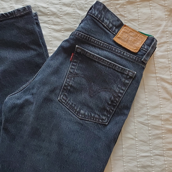 Levi's High Rise Wedgie Ankle Length Cropped Slim Leg Jeans - Picture 4 of 12